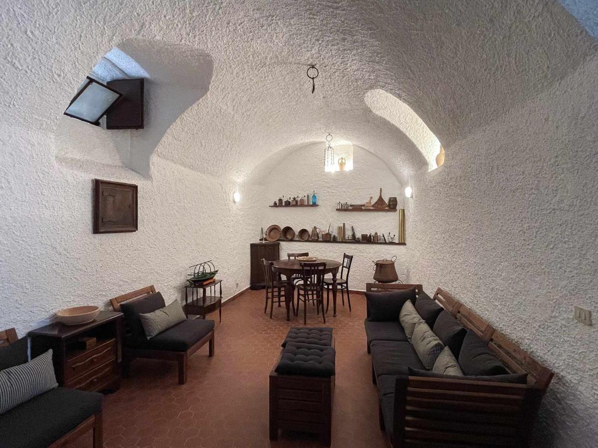 Il Convento Ancient Apartment With Private Garden ベッラージョ エクステリア 写真