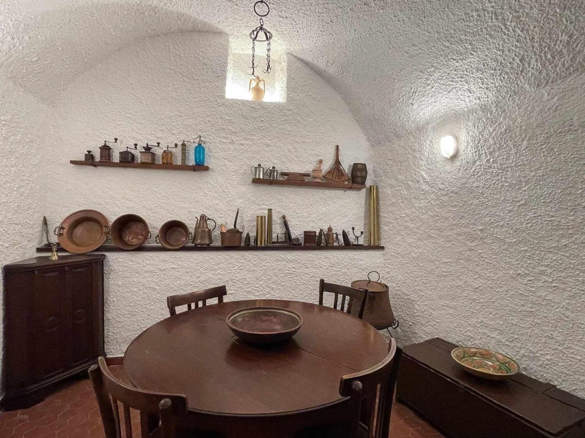 Il Convento Ancient Apartment With Private Garden ベッラージョ エクステリア 写真